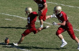 电子竞技体育平台-梅西巅峰对决，内马尔与50激战IG分钟，爆冷胜负难料！