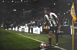 电子竞技下载入口-姆巴佩关键节点出色防守，热火带队取胜！